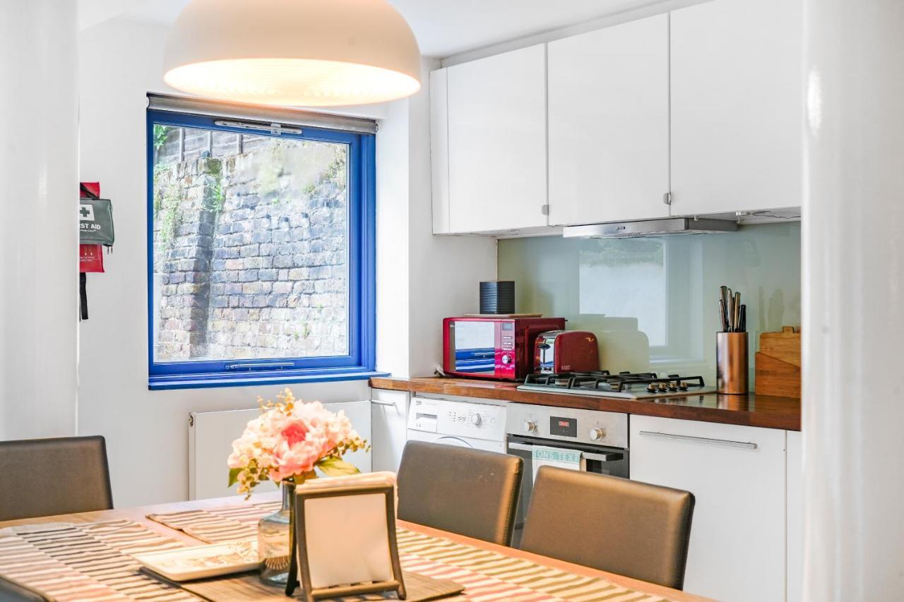 Spacious 2 Bedroom In Camden Apartament